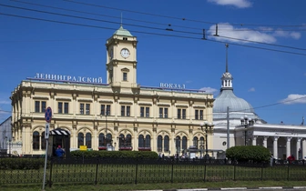 Будет точно дешевле «Сапсана»: между Москвой и Петербургом запустят новый 2-этажный поезд