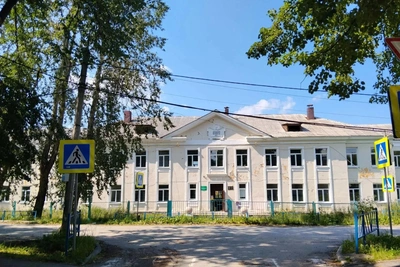 В Реже закрыли школу №4: родители три года ждали ремонта
