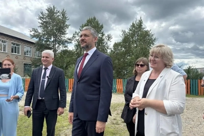 Для школьников Дровяной построят новое спортивное поле