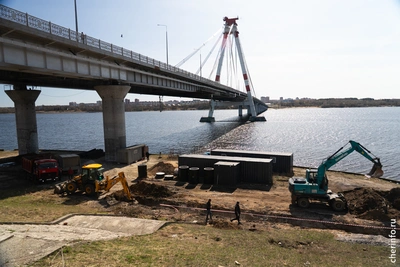 В Череповце на Рождественской набережной начали делать ливневку