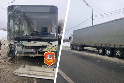 Автобус врезался в грузовик в Электростали: трое пострадавших