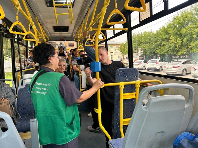 В курганских автобусах можно будет расплатиться за проезд с помощью валидатора | Источник: пресс-служба администрации города Кургана