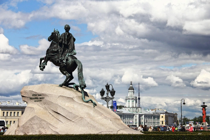 Когда Санкт-Петербург стали называть Питером?