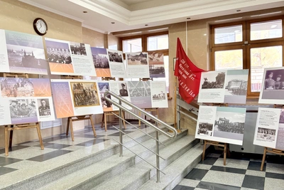 Выставка «Парады Победы.1945» в Калужском областном суде