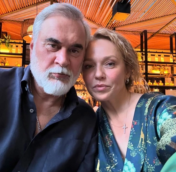 Артисты счастливы в браке больше 15 лет, они поженились в 2014 году