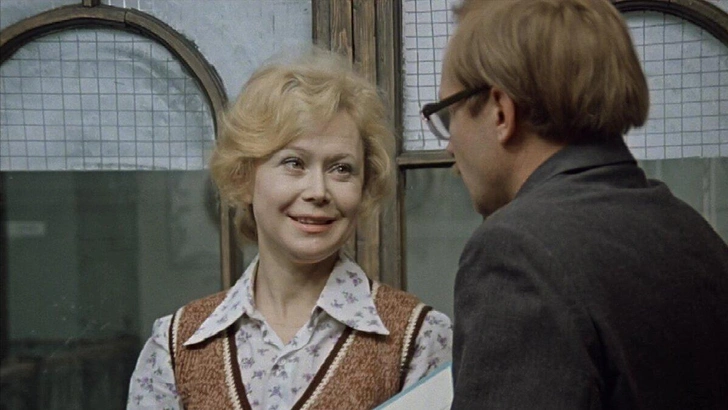Кадр из фильма «Служебный роман» | Источник: Кинопоиск