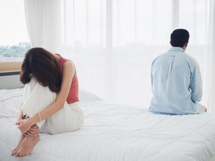 Вопрос психологу: «Устала за 20 лет брака, хочу развод, но муж против и даже угрожает»
