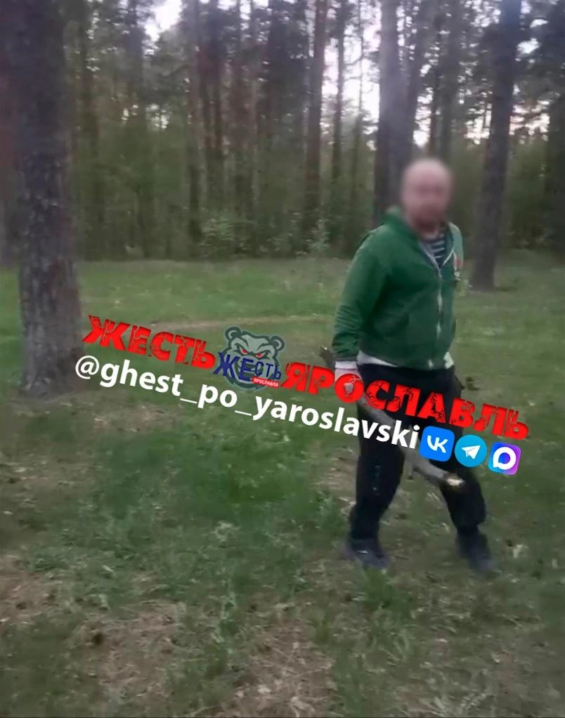 Мужчина рассказал, что нападавшие использовали палку | Источник: Жесть Ярославль / Vk.com