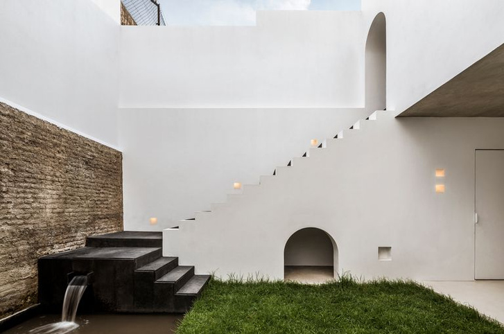 Less is More: минималистский дом в Мексике (фото 12)