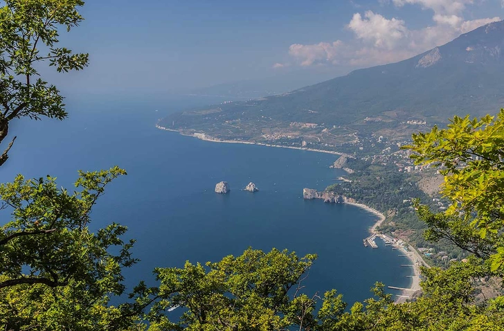 От Алушты до Ялты: самый подробный путеводитель по городам и пляжам южного берега Крыма