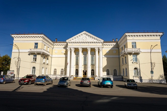 Танцы, вокал, мастерская моды, театр, робототехника и спортивные секции в шаговой доступности | Источник: Алексей Синдянкин