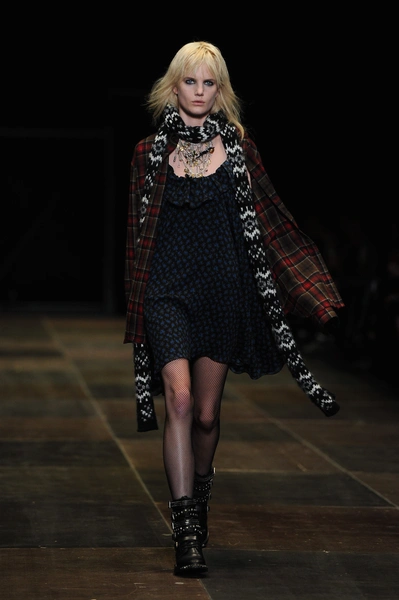 Показ коллекции Saint Laurent осень-зима 2013 | Источник: getty images