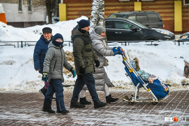 Ставка по льготной ипотеке будет зависеть от количества детей в семье | Источник: Артем Устюжанин / Городские медиа
