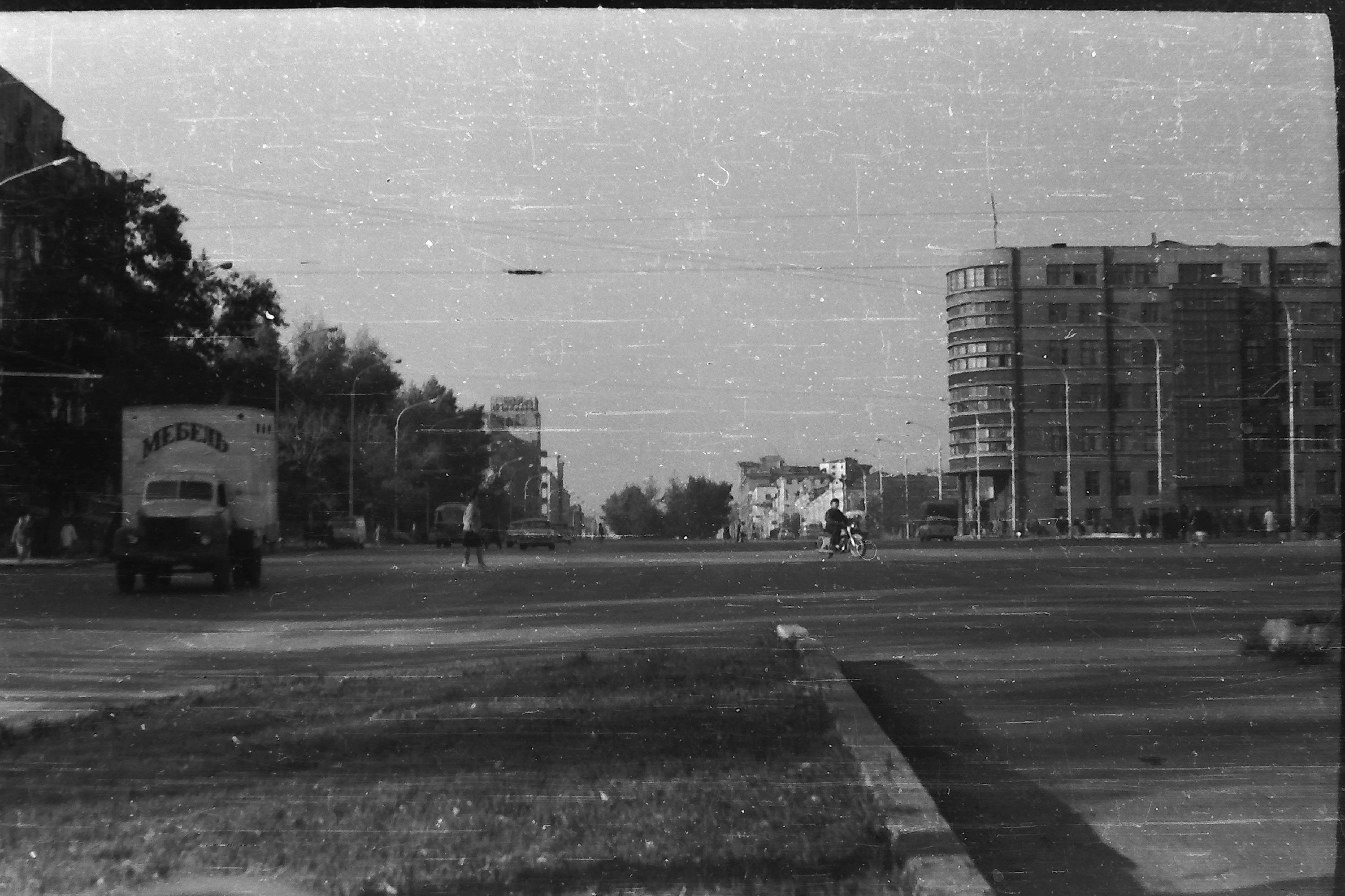 Сибиряк раскрасил черно-белые фотографии старинного Новосибирска, 29  декабря 2022 года - 3 января 2023 - НГС.ру