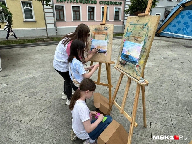Не оставили без внимания и детей | Источник: Александра Какасьева / MSK1.RU