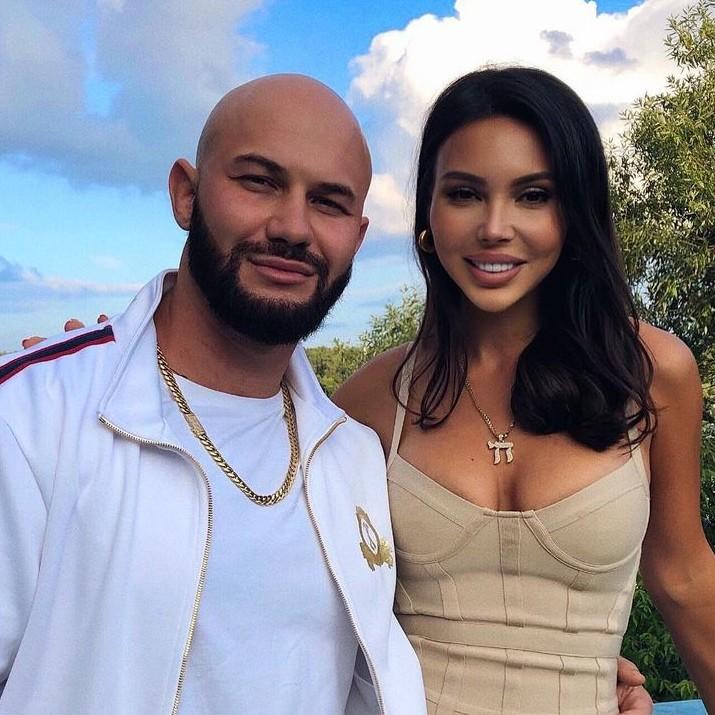 Оксана Самойлова назвала причины развода с Джиганом: «Я его не люблю больше…»