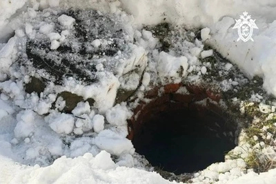 В Чебоксарах возбуждено дело после травмы ребенка в люке