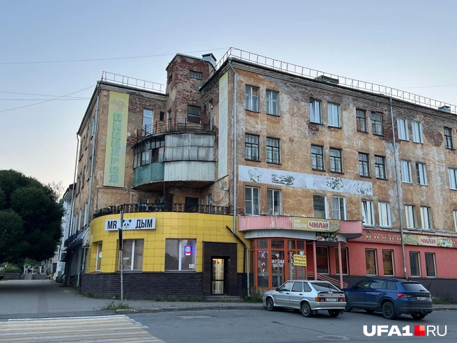 Зато какой атмосферный балкон! | Источник: Андрей Бирюков / UFA1.RU
