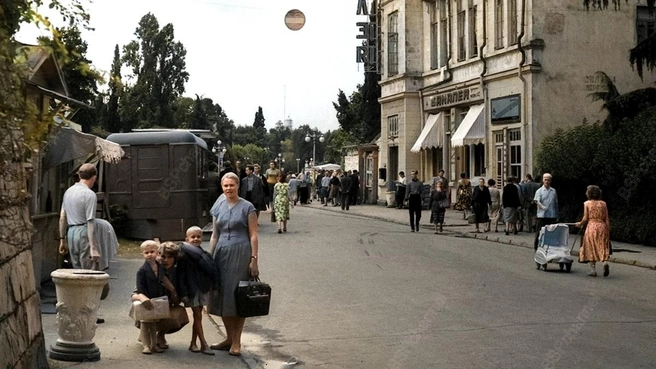 Перекресток Парковая/Горького, 1960 год | Источник: Aрхив Зимина Константина Васильевича