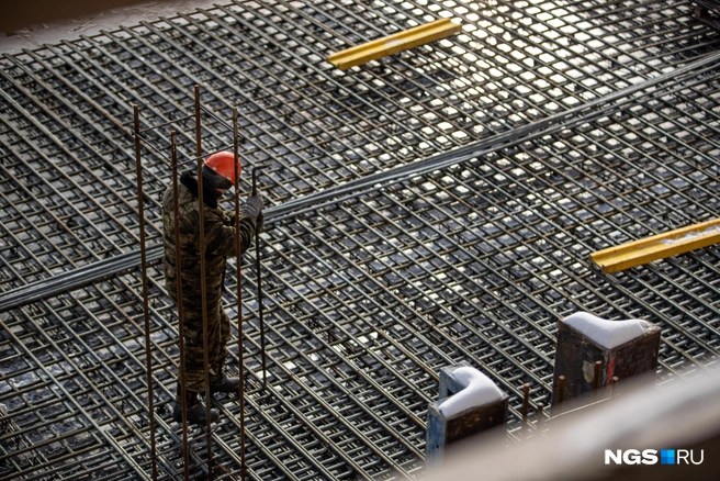 Чаще всего средства покупатели забирают из-за личных проблем или если не верят, что застройщик сможет сдать комплекс вовремя | Источник: Александр Ощепков / NGS.RU