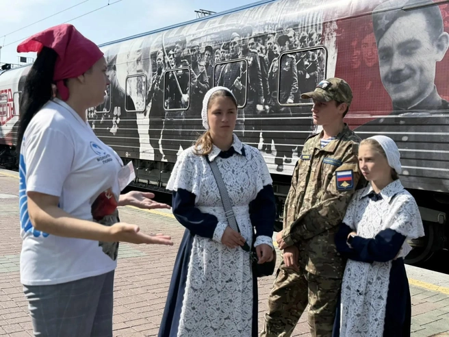 Значительную часть гостей составила молодежь | Источник: www.nso.ru