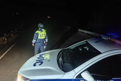 Трасса закрыта из-за подтопления талой водой