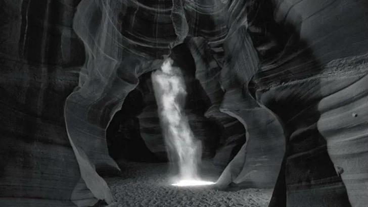 Источник: Peter Lik / PRNewswire