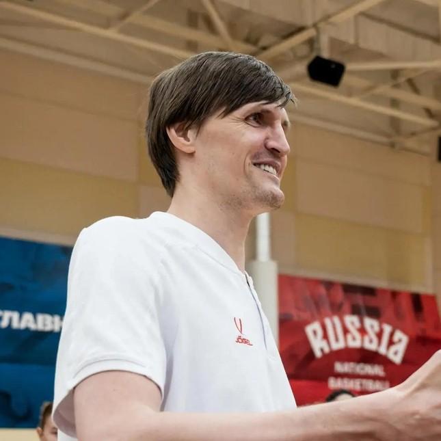 <p>Андрей Кириленко</p>