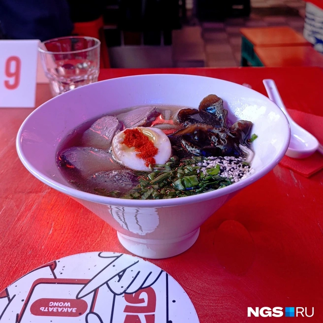 Рамен из Wong bistro за 400 рублей  | Источник: Стас Соколов/NGS.RU