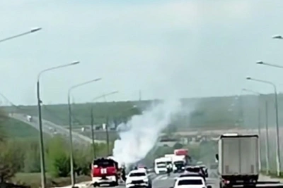 Утром 3 мая на Третьей продольной загорелся зерновоз