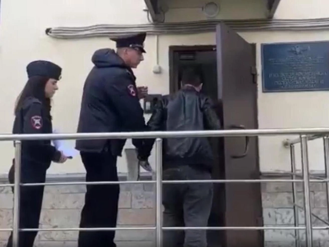 Сбил ребёнка на самокате и скрылся: три протокола для иностранца | Источник: ГУ МВД РФ по Санкт-Петербургу и Ленобласти