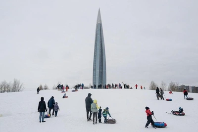 Смольный обсудил с ЮНЕСКО планы по небоскребам в Лахте
