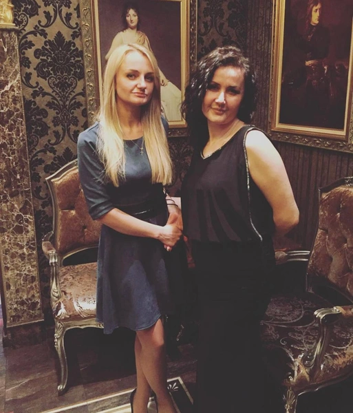 Олеся Постнова и Нино Хаджавелидзе в 2015 году | Источник: olesik.s / Instagram (деятельность запрещена в РФ)