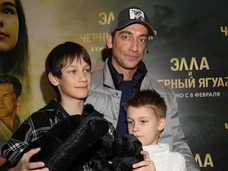 Ткаченко, который станет отцом в четвертый раз, о будущем сыновей: «Не хотелось бы, чтобы они стали актерами»