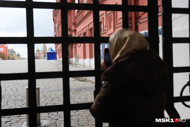 Приехать в Москву и не сделать фото Красной площади — значит не быть в Москве | Источник: Артем Устюжанин / MSK1.RU