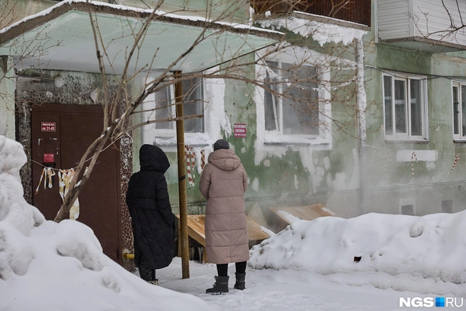 Жители жалуются на плохое самочувствие из-за постоянного пара  | Источник: Александр Ощепков / NGS.RU