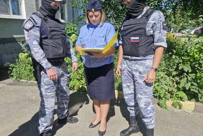 Алиментщик из Дмитриевки получил 6 месяцев принудительных работ