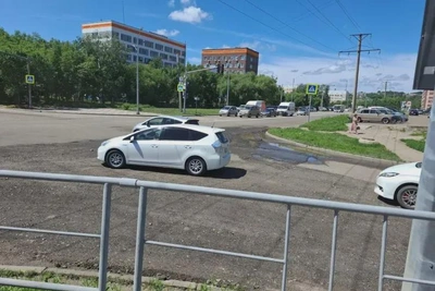 Глава округа проинспектировал перекресток Василенко и Воронкова