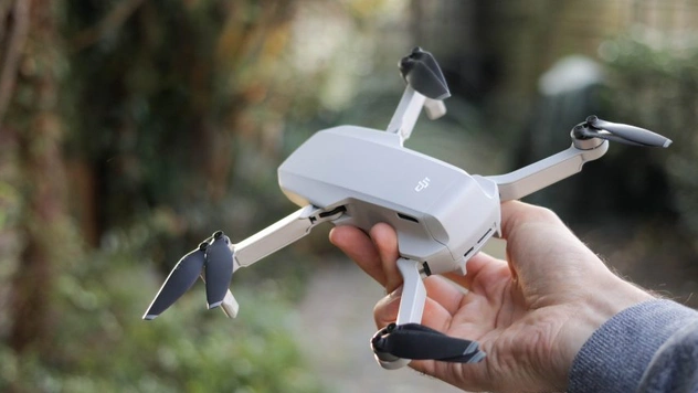 DJI представил очень маленький дрон, на котором можно летать без индульгенции Росавиации