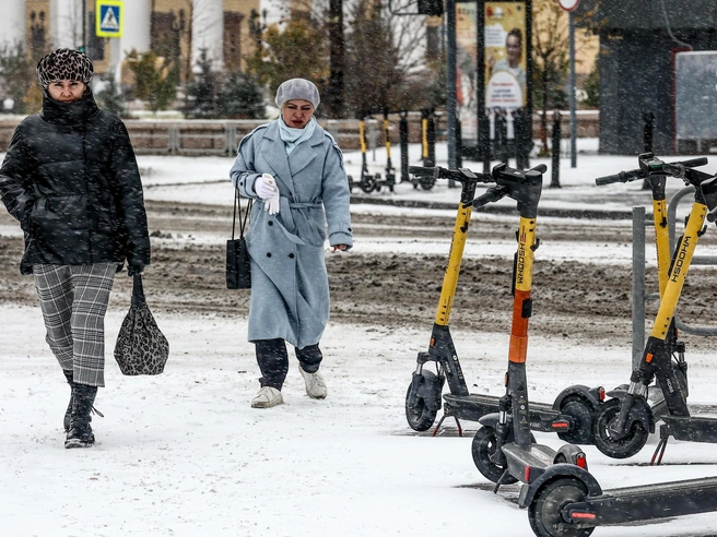 Глубокие снежные заносы на улицах сформируются не скоро | Источник: Наталья Лапцевич