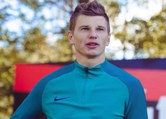 Аршавин заступился за Смолова после его провала на Чемпионате мира