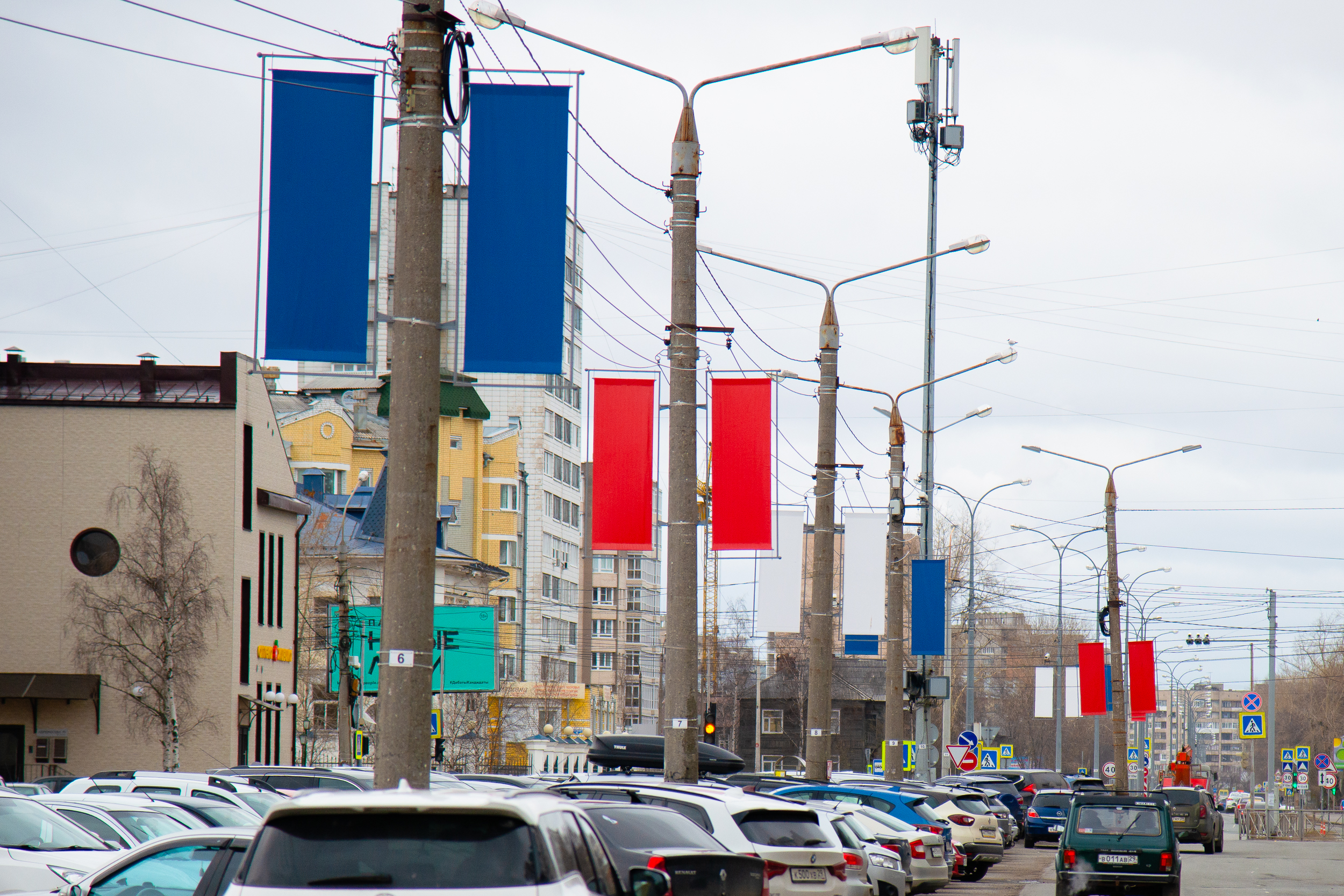 В Архангельске продлили перекрытие улицы Выучейского