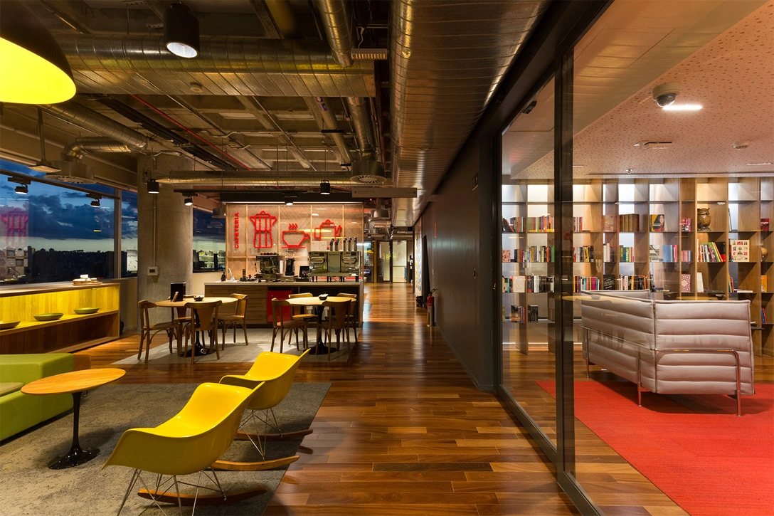 Необычный офис Google в Бразилии (фото 0) | Источник: Габриэль Кастро