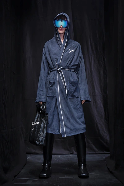 Balenciaga aw25/26 | Источник: Legion Media