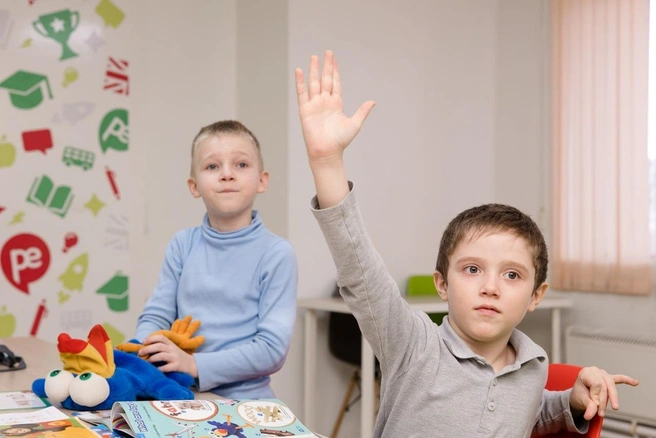 В PlanetEnglish ежегодно учатся 4000 ребят | Источник: PlanetEnglish