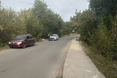 В Оренбурге погиб 74-летний самокатчик