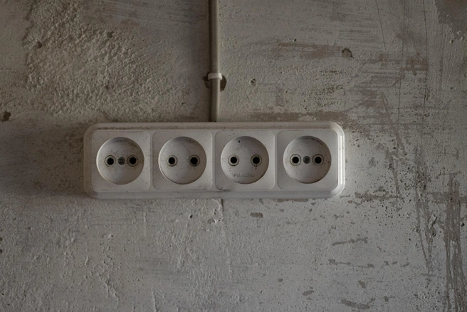 Почти 20 тысяч петербуржцев остались без электричества за долги | Источник: Елена Буйвол / VLADIVOSTOK1.RU