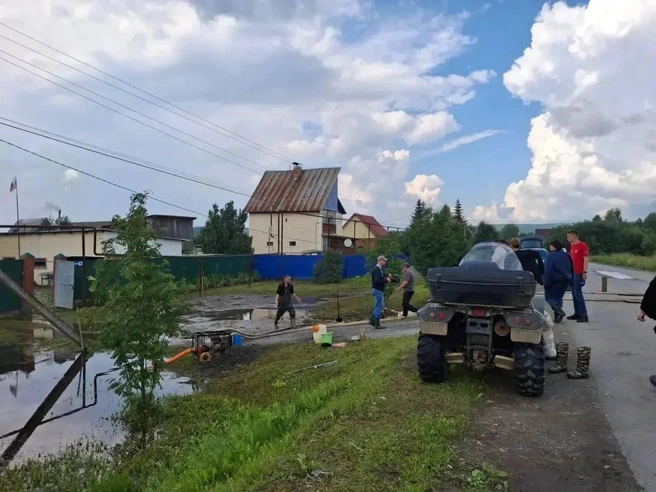 Вода покинула более 1100 участков | Источник: Денис Паслер / t.me