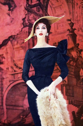 Фото №2 - Вещи-легенды: модное наследие Кристиана Диора