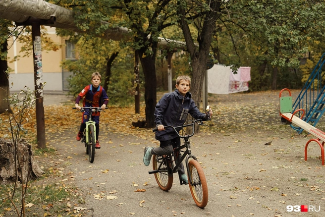 Нужно успеть насладиться теплыми деньками! | Источник: Дарья Паращенко / 93.RU